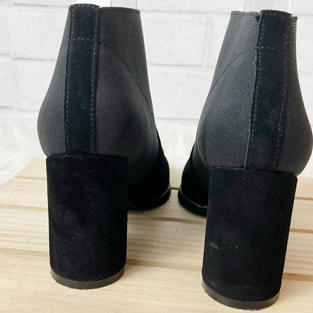 Intentionally Blank Black Round Heel Suede Ankle Boots Booties Women's Size 7 - Picture 8 of 9